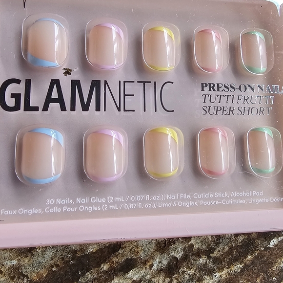 Glamnetic Tutti Frutti Super Short Press-On Nails - Picture 2 of 4